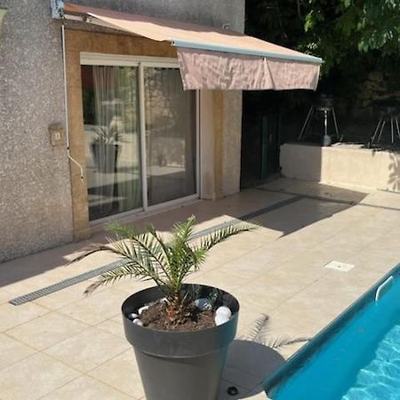 L'Appartement Du Micocoulier Salon-de-Provence Bagian luar foto